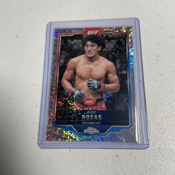 2025 Topps Chrome UFC - Raul Rosas /250 Speckled Refractor Parallel - Picture 1 of 3